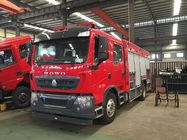 5000-7000l Vrachtwagen voor speciale doeleinden, het Schuim van de Brandeengine van de Watertanker Brandbestrijdingsvrachtwagen met 50m het Werkhoogte