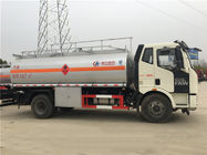 FAW 4x2 rijdt 15000 Liter Mobiele van de Brandstofautomaat Vrachtwagen 8450x2500x3200mm