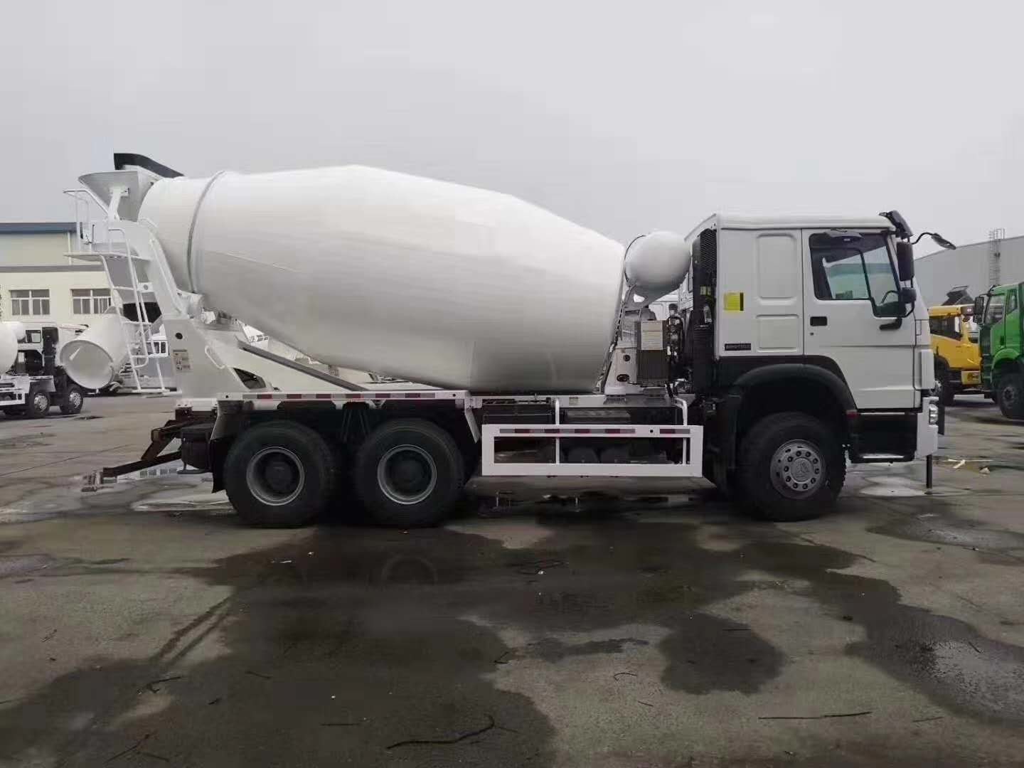 Sinotruk Howo 6X4 de Concrete Mixervrachtwagen van 9 m3 met Duitse ZF-Leiding