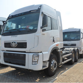 Van de de Tractoraanhangwagen van Fawjiefang J5P de Vrachtwagen Hand 30 Ton/Zware Commerciële Vrachtwagens