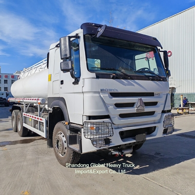Nieuwe en gebruikte Sinotruck HOWO Olie/brandstof/water 371HP 6*4 Bowser Tanker Truck