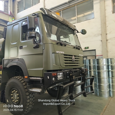 Olievervoer brandstoftank HOWO Tankwagen met lage prijshowo 4X4 brandstoftankwagen