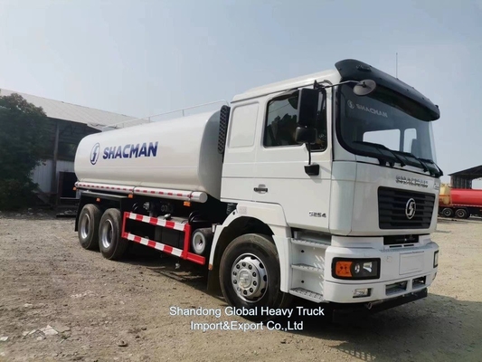 Sinotruk HOWO 4*2 6X4 20000 liter water tank Mini Truck