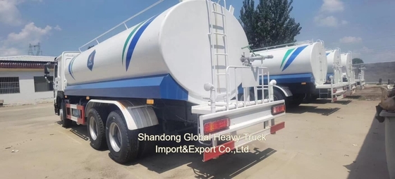 Dieselmotor Sinotruck HOWO 6X4 336HP HOWO 10 banden 20000 liter Sprinkler water tank truck