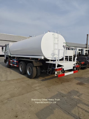 Dieselmotor Sinotruck HOWO 6X4 336HP HOWO 10 banden 20000 liter Sprinkler water tank truck