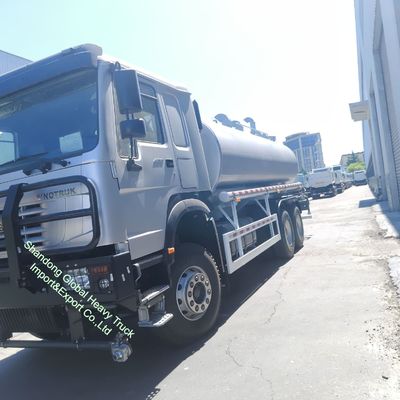 HOWO Water Tank Truck Sinotruck HOWO 6*4 Sprinkler Truck 20000 liter Water Tank Truck te koop