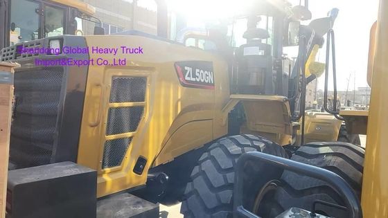 XC978 Wielladder 7t Nominale belasting 4.2m3 Emmercapaciteit