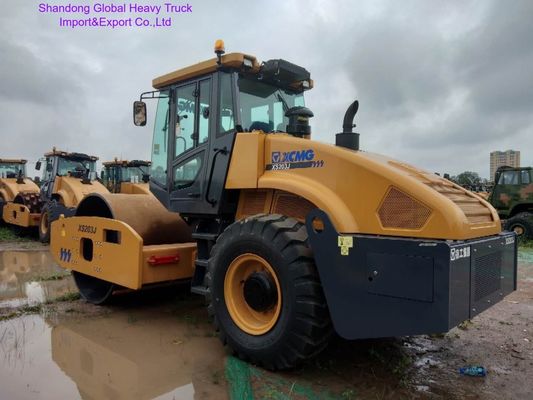 XCMG XS203J 20 ton single drum vibratory road roller met 132 kW motor voor heavy-duty compacting