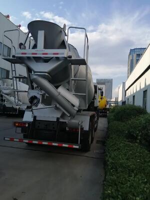 Sinotruck HOWO Nx Tx 6X4 Euro2 340HP 371HP 8m3 10m3 25ton Zelflaadende cement/betonmengtruck