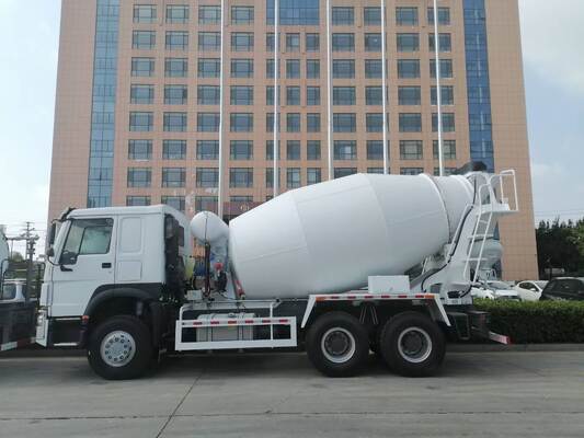 2026 Brand New HOWO Betonmixer Truck met 6x4 Drive Type, 8m3 - 12m3 Drum Capacity en 336-420 HP Motor Power voor de bouw in Nigeria