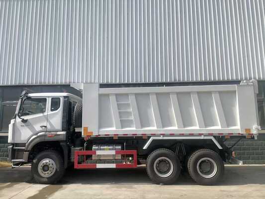 De stevige Bouwstortplaatsvrachtwagen gebruikte Sinotruk HOWO Nx 440HP 6X4 voor Op zwaar werk berekende behoeften
