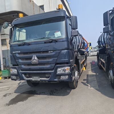 HOWO 15CBM Vacuüm Afvoerzuigtruck met 6×4 aandrijving en 266 pk motorvermogen voor gemeentelijke en industriële afvalstoffen