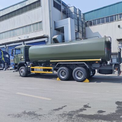 HOWO TX 6×4 watertankwagen met 20T laadvermogen en Euro 2-emissienorm voor wegenreiniging en stofbestrijding