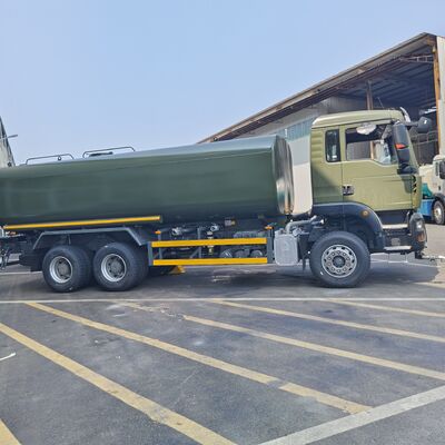 HOWO TX 6×4 water tank truck met 15-20 CBM capaciteit en hoge druk water pomp voor stofbestrijding en irrigatie