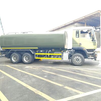 HOWO TX 6×4 watertankwagen voor Ghana Road Spraying Dust Control Irrigatie Gemeentelijke schoonmaak en bouwgebruik