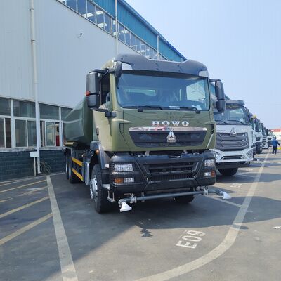 HOWO TX 6×4 watertankwagen met 20T laadvermogen Euro 2-emissienorm en 6×4 aandrijfwiel voor wegenreiniging