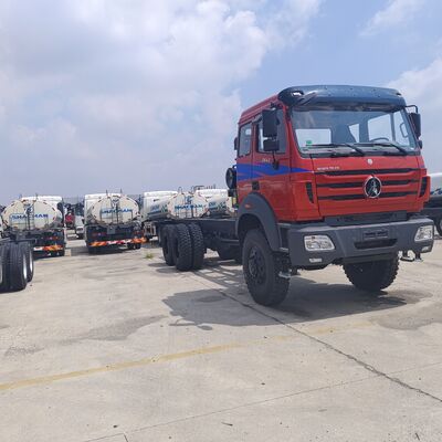 BEIBEN 2648 6×4 zware trekkertruck met 480 pk WEICHAI-motor en chassis van Mercedes-Benz Technology