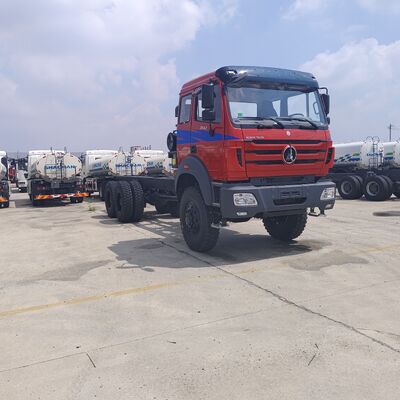BEIBEN 2642 6×4 zware trekkertruck met 420 pk WEICHAI-motor en chassis van Mercedes-Benz Technology