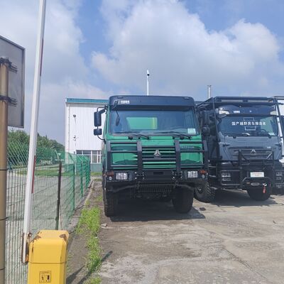 HOWO 6×4 water tank truck met 20.000L capaciteit, 371HP motor en koolstofstaal tank voor wegschoonmaak en stofverwijdering