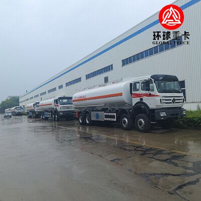 Beiben 8x8 35000L Brandstoftankwagen Zware Off-Road Diesel Tankwagen voor Congolese Mijnbouw