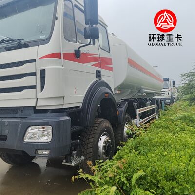 Beiben 8x8 35000L Brandstoftankwagen Zware Off-Road Diesel Tankwagen voor Congolese Mijnbouw
