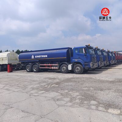 HOWO NX 8x4 30000L brandstoftankwagen zware dieseltankwagen voor de markt van Ghana
