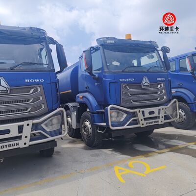 HOWO NX 8x4 30000L Brandstoftankwagen Zware Diesel Bowser Truck voor de Nigeriaanse Markt