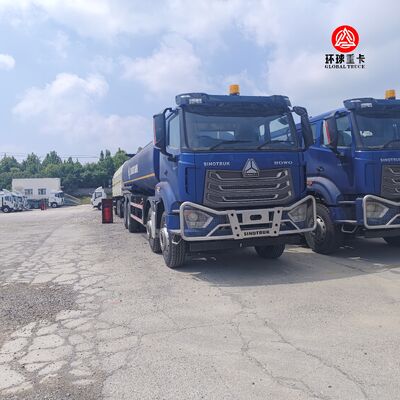 HOWO NX 8x4 30000L Brandstoftankwagen Zware Diesel Bowser Truck voor de Nigeriaanse Markt