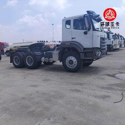 Gloednieuwe Sinotruk HOWO NX 6x4 Trekker Vrachtwagen 430PK Zware Prime Mover voor Vrachtvervoer