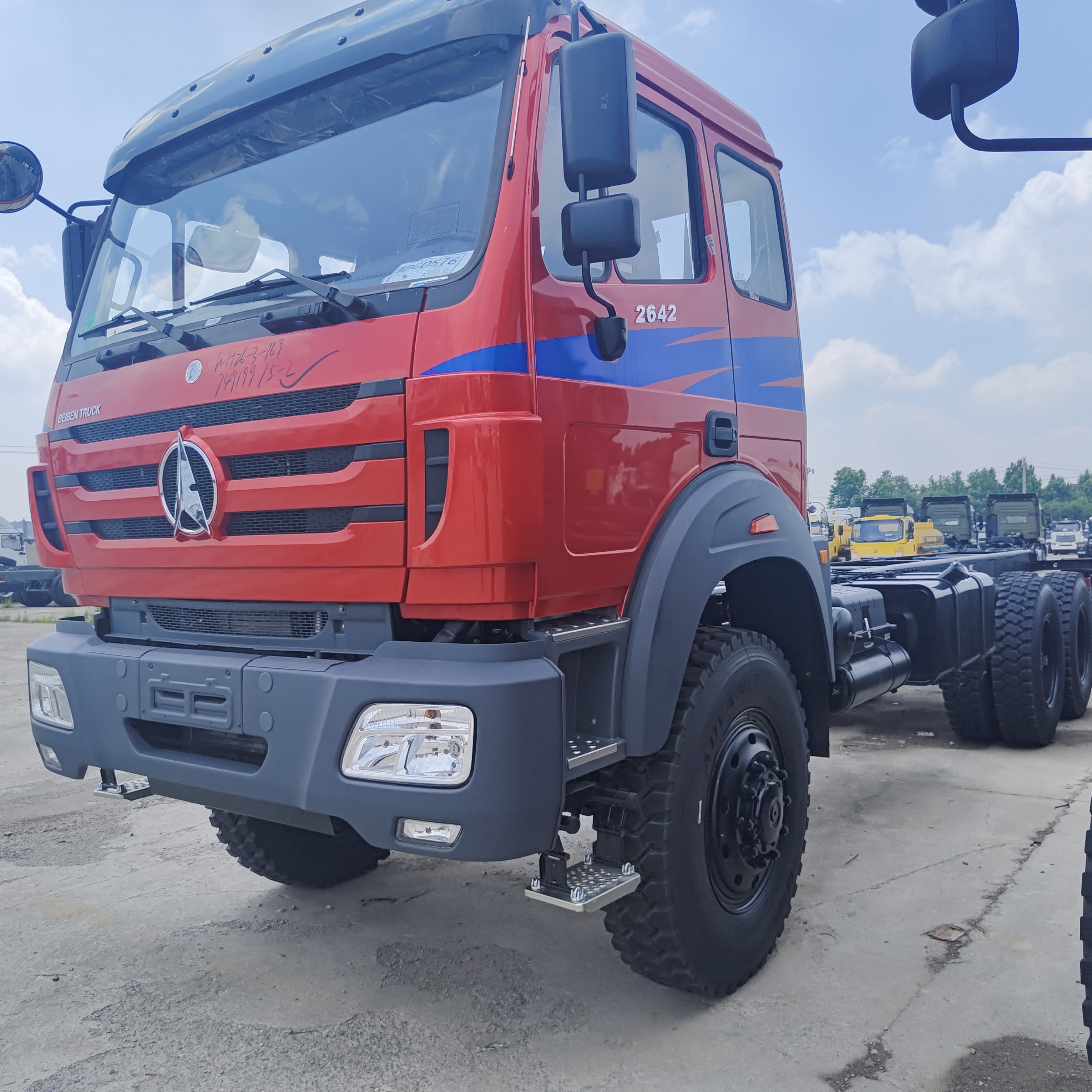 BEIBEN 2648 8×4 mijnbouwdumper met 480 pk WEICHAI-motor en 40-50 ton laadvermogen voor zware mijnbouw