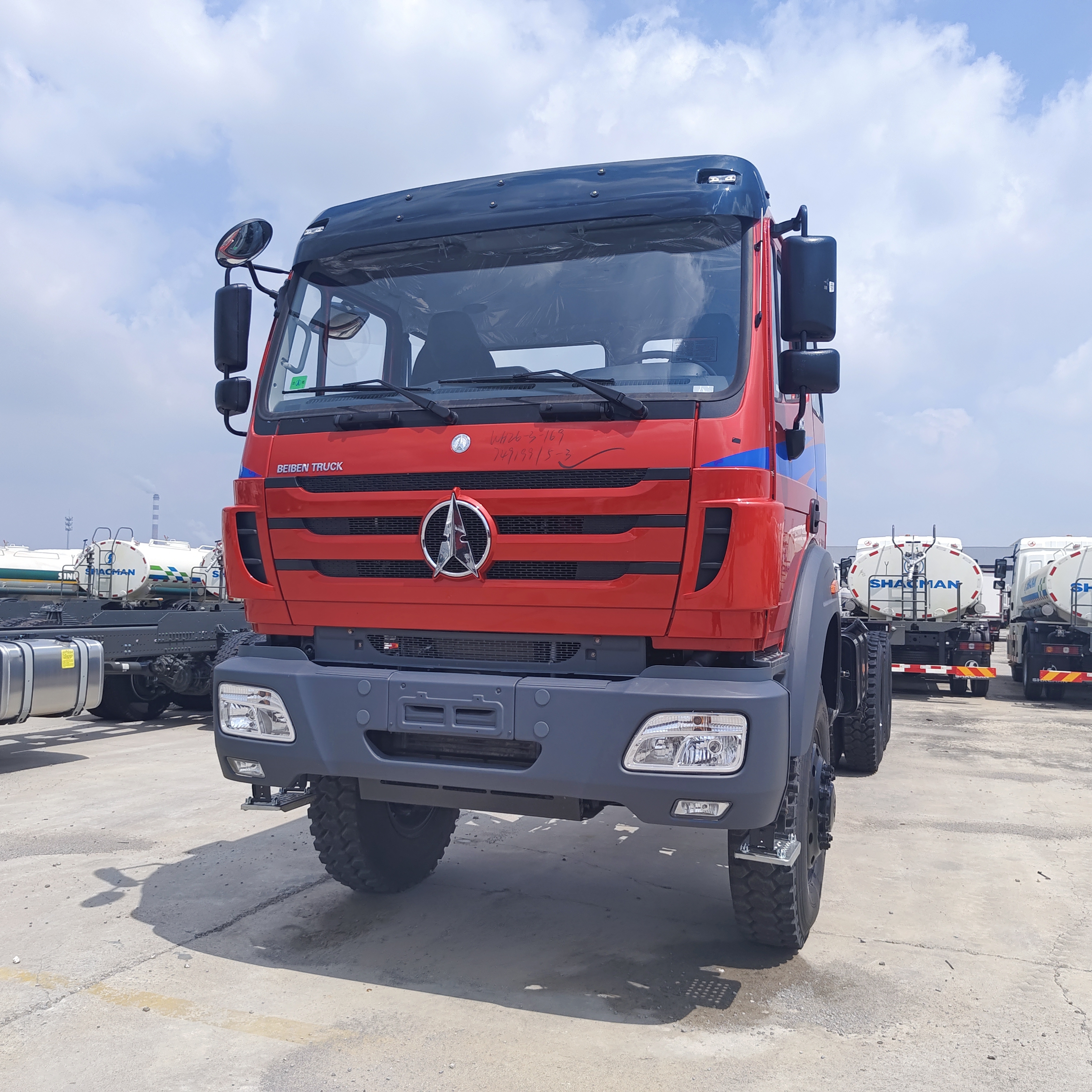 BEIBEN 2638 6×6 zware mijnbouwdumper met 380 pk WEICHAI-motor en 30-35 ton laadvermogen voor offroad-mijnbouw