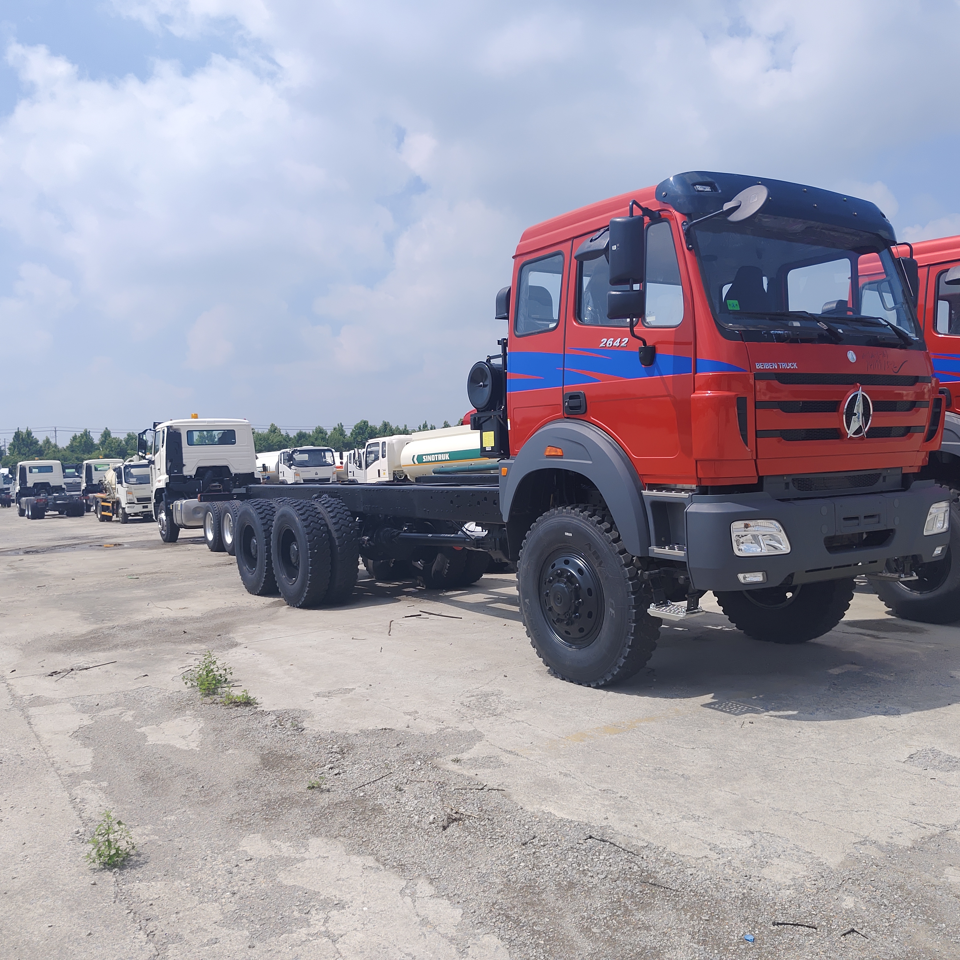 BEIBEN 2648 6×4 zware mijnbouw dumptruck met 480 pk WEICHAI motor en 30-40 ton nuttige lading voor koper en kobalt transport